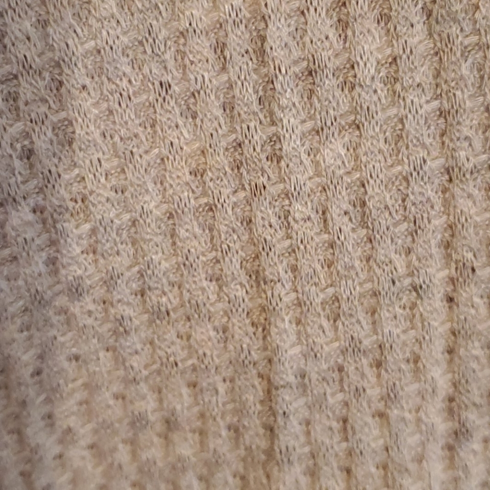 Sweater - Picture 4 of 6